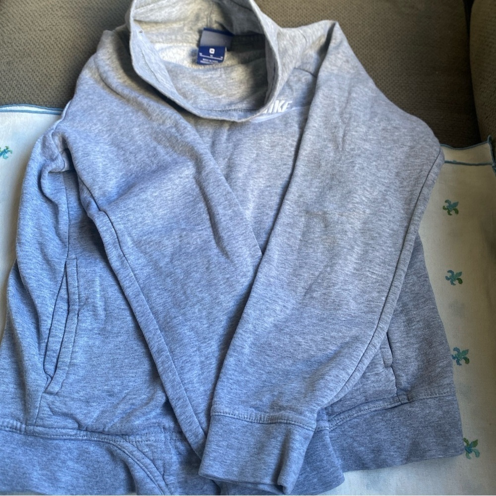 Women Nike M Sweatshirt Grey Pockets Mock Neck Great Shape